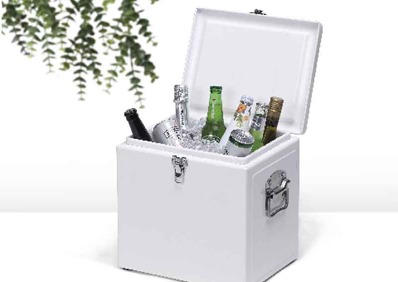 BMV Vintage Cooler Box