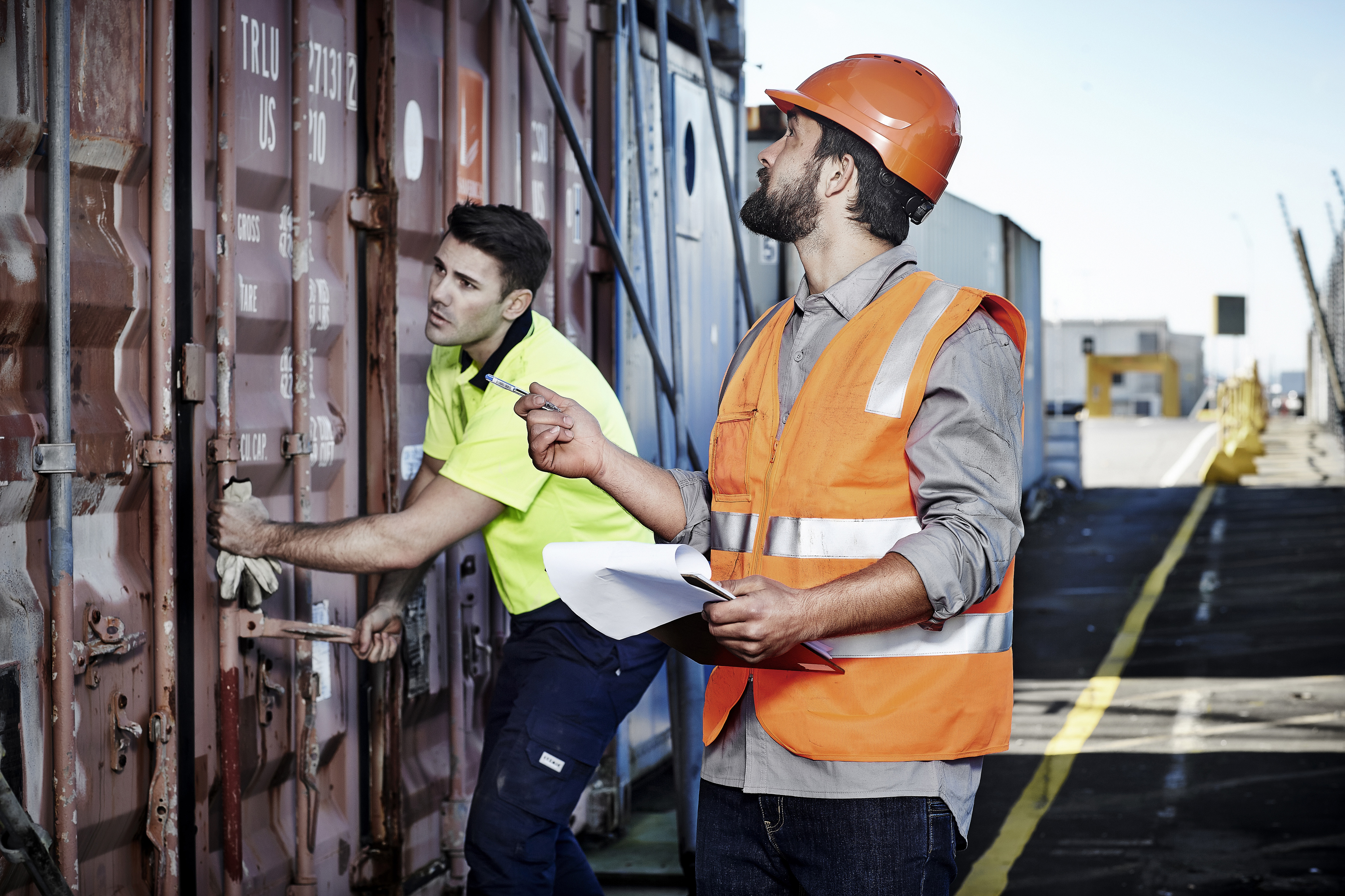 Syzmik Unisex Hi Vis Full Zip Vest