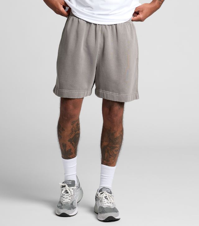 Relax Faded Track Shorts 18"