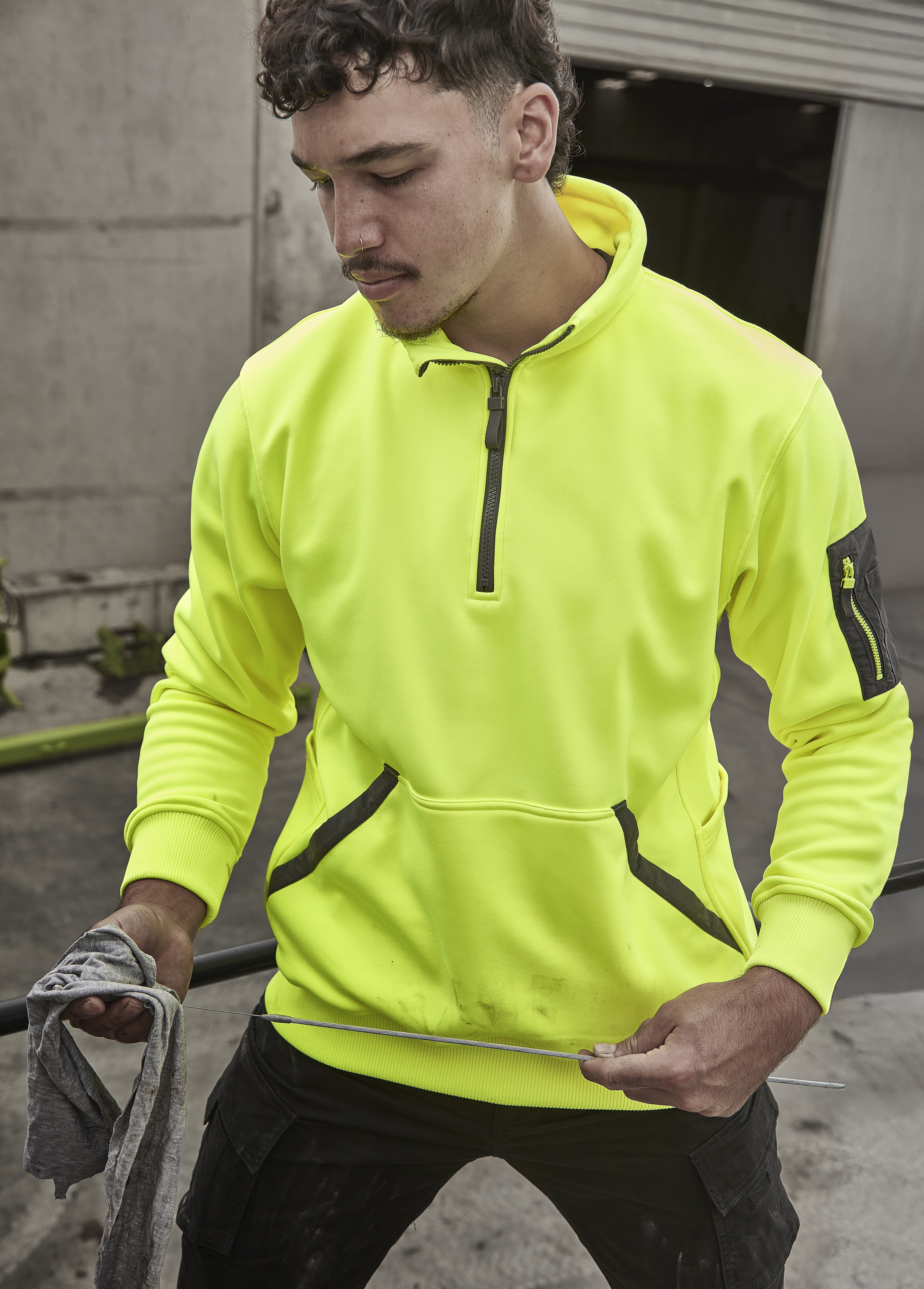 Unisex Syzmik Streetworx water resistant 1/4 zip pullover